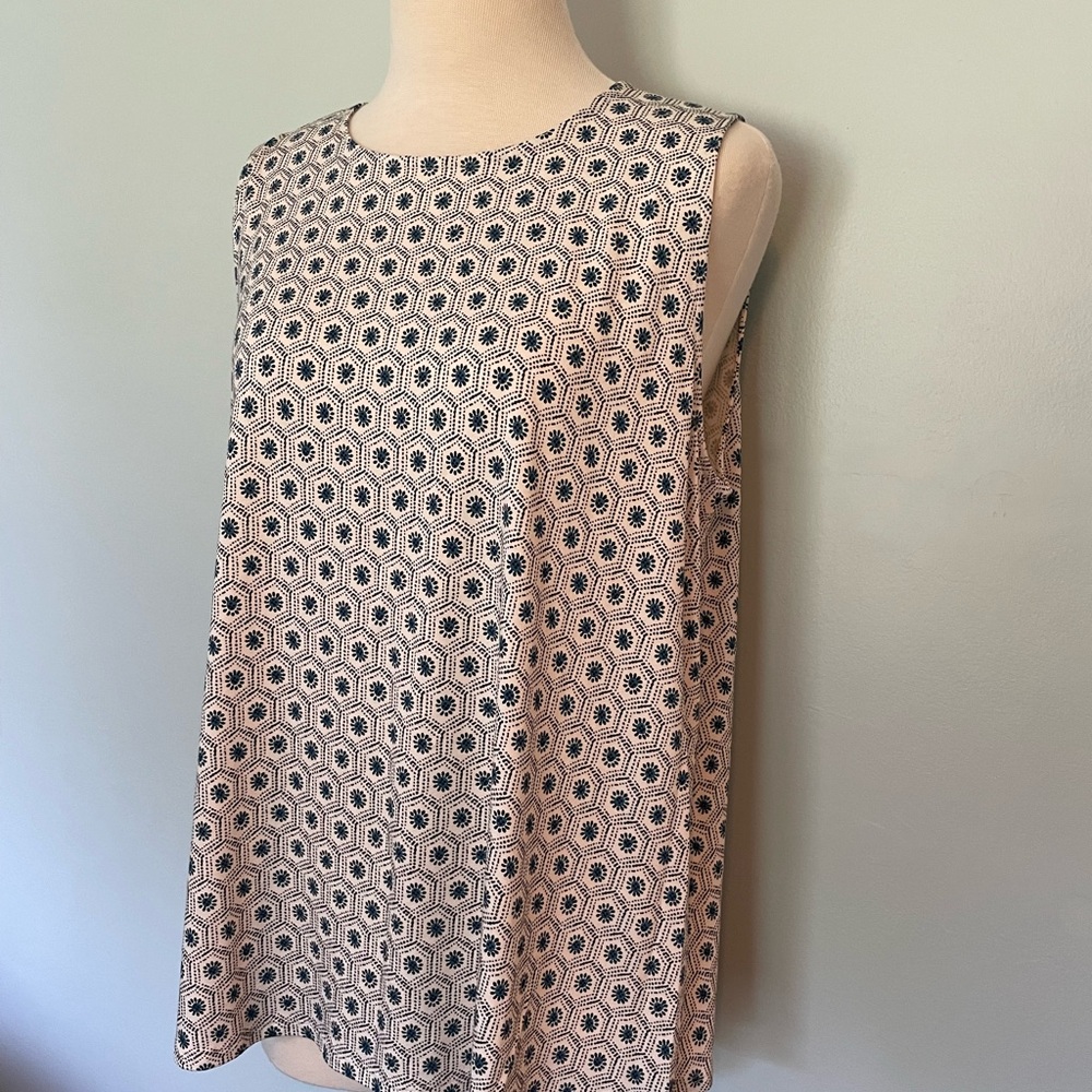 J. Jill Wearever Collection Soft Stretchy Printed Tank Top Size Large Classic